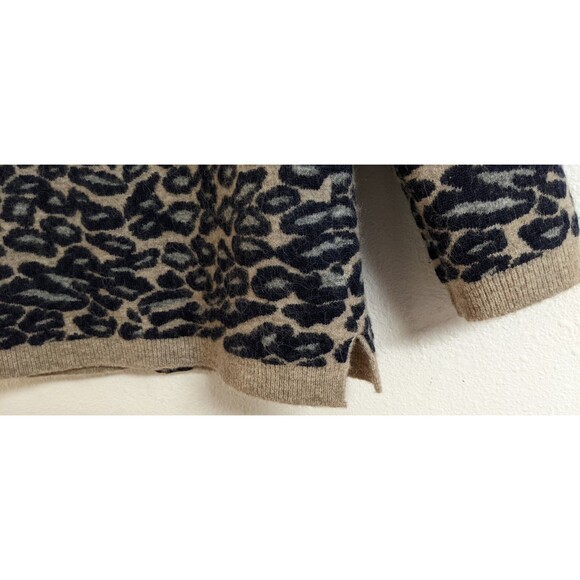 ANN TAYLOR Animal Print Alpaca/Merino Wool Blend Thick Plush Button-Up Sweater S - Picture 7 of 11